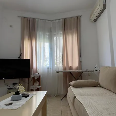 Appartement Nela Sarandë